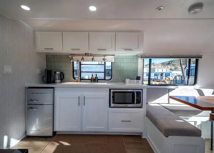 Holiday home Pet-friendly Airstream Near Whiskey Row In Az *