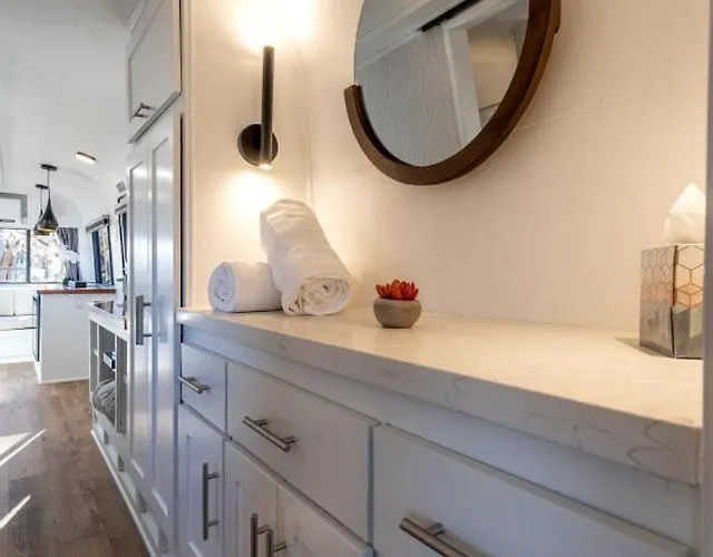 Holiday home Pet-friendly Airstream Near Whiskey Row In Az